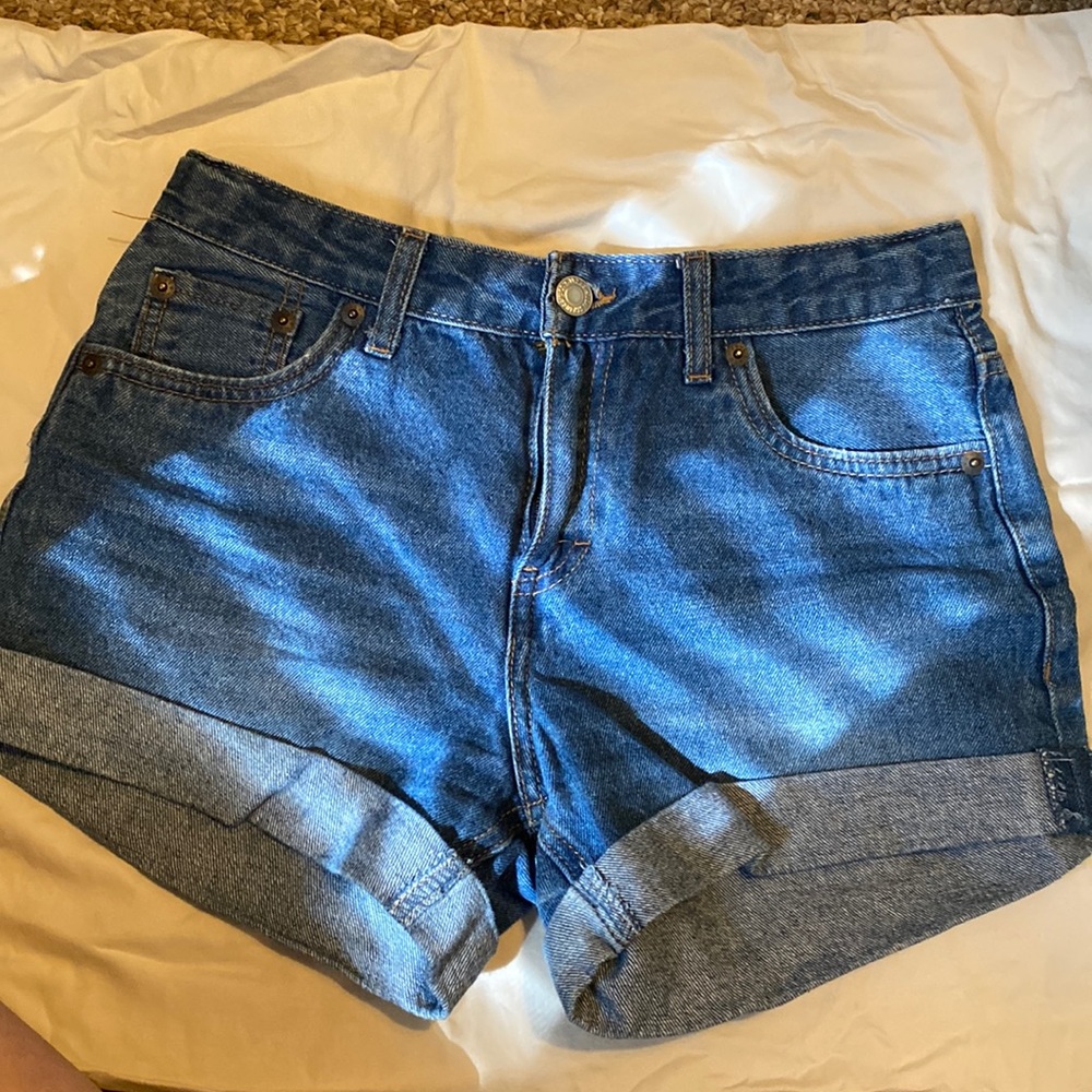 Levi shorts size 14 regular juniors